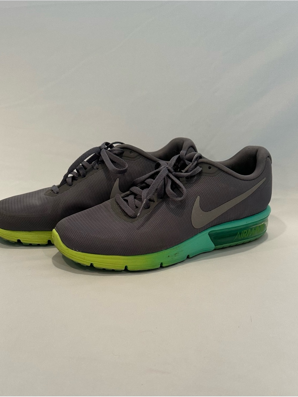 Nike Women’s Gray Athletic Sneakers with Neon Green Gradient Air Sole